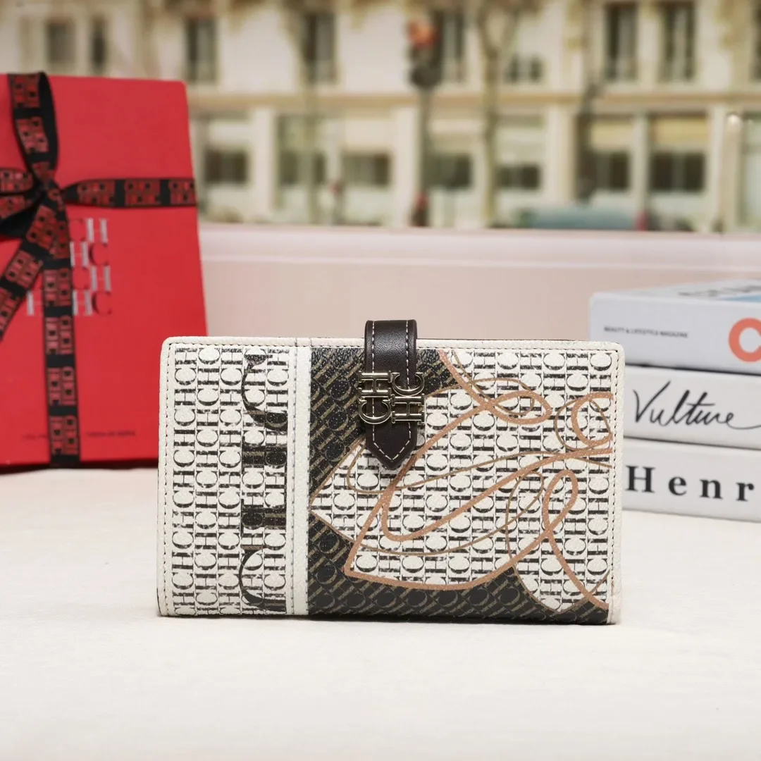 Couch New luxury women's wallet with CH print